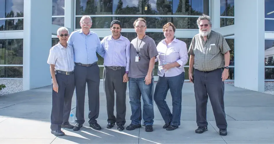 3D Systems est cofondée par Chuck Hull et devient la première entreprise d’impression 3D au monde