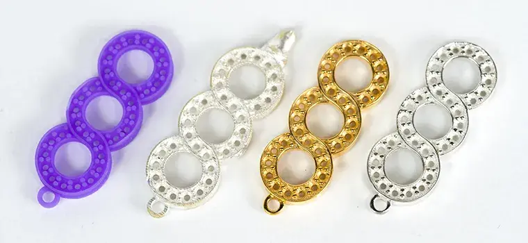 Moulage de pendentifs de la ProJet MJP VisiJet M2 CAST de 3D Systems 