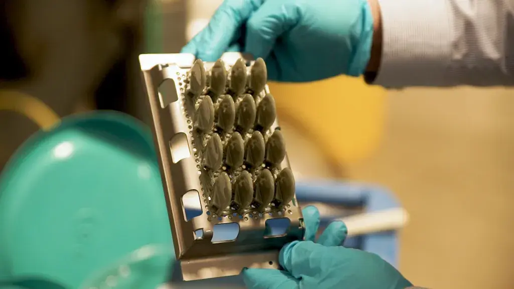 Plateau de fabrication complet de pièces imprimées hors Figure 4 Standalone