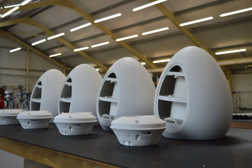 Caissons de haut-parleur produits par SLS