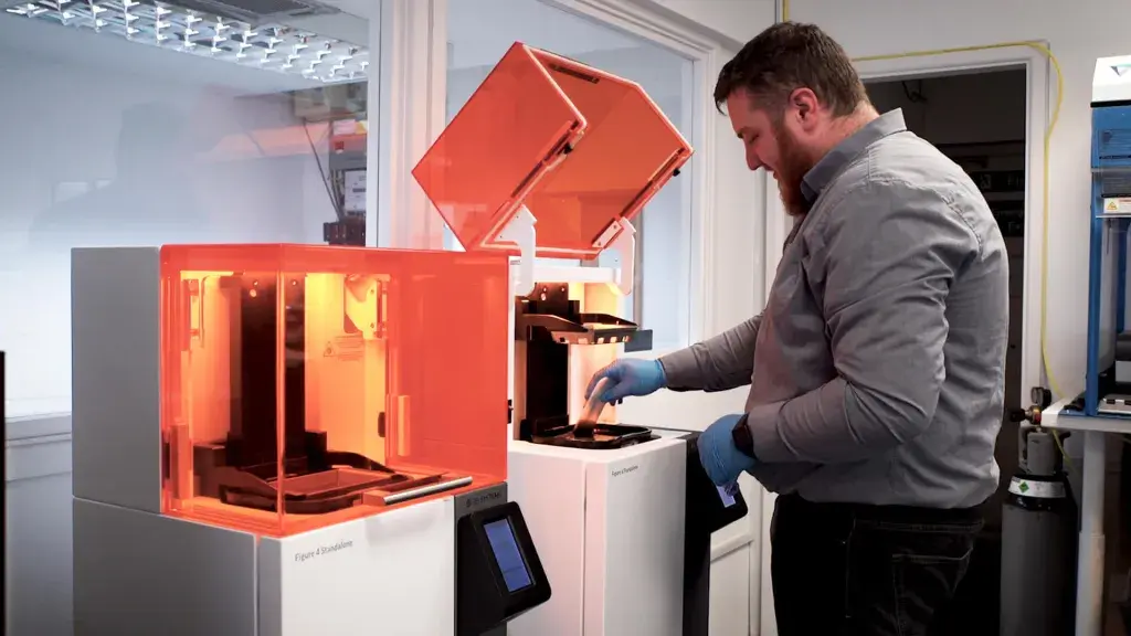 Configuration d'une impression sur l'imprimante Figure 4 Standalone chez ACS Custom