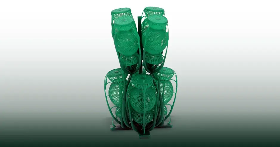 modèles en cire moulée verts sur une grappe