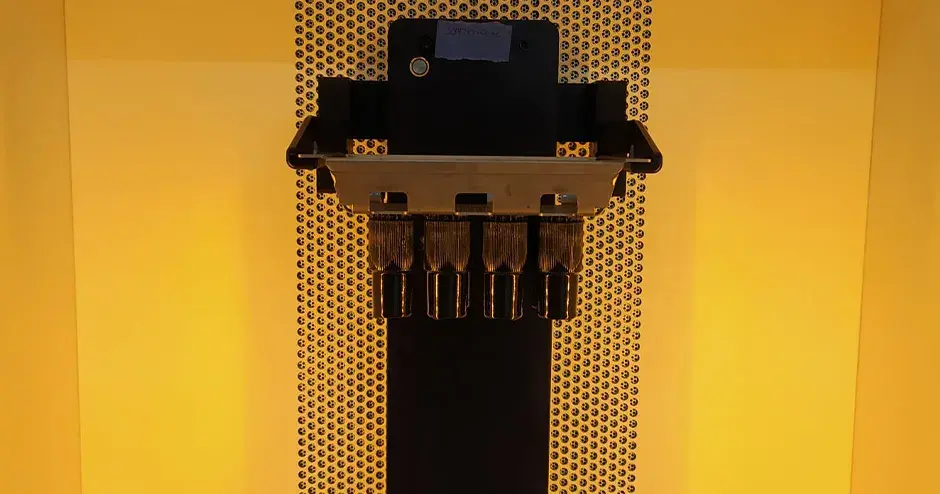 Exemple de pièces tout juste fabriquées et prêtes à être retirées du système Figure 4 Modular